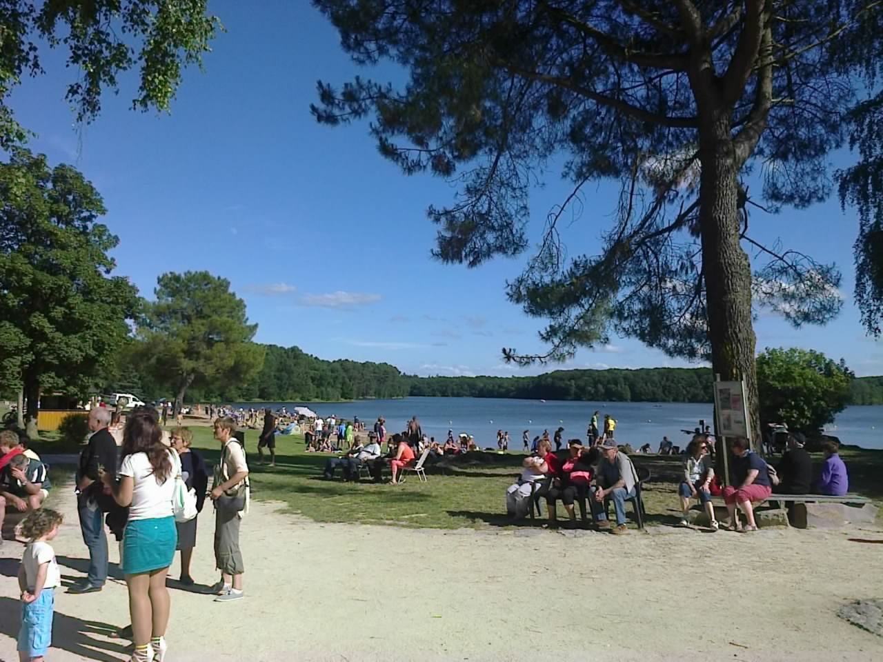 Balade En Brocéliande Au Lac De Trémelin